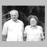 057-1001 Das Ehepaar Siegfried und Gerda Schmidt aus Kuglacken, Ortsteil Neu Ilischken, feierte am 16. November 2001 Goldene Hochzeit..jpg